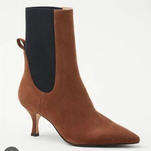 Ann Taylor Brown and Black Chelsea Style Mid Calf Boots with Kitten Heel Size 9